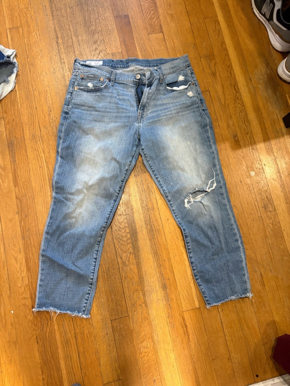 GAP Light Blue Distressed Ankle Jeans